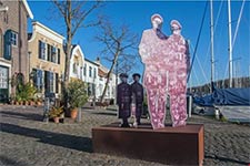 Een monument voor de gebroeders Boomsma in Middelharnis.