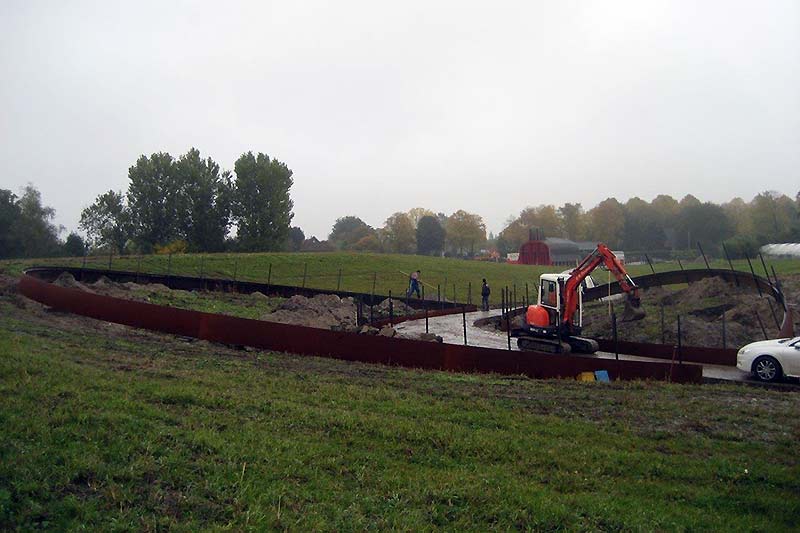 "De samenloop" heet het landschapskunswerk van Paul de Kort.