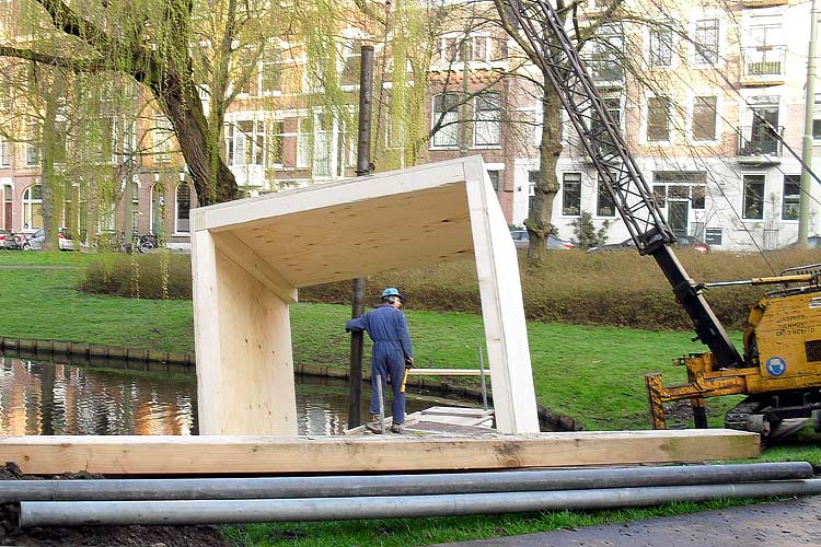 Uitvoering stalen beeld van Klaas Gubbels.