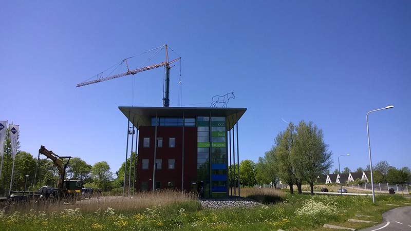 Uitgevoerd: een beeld van Hans Bommeljé bij DGA in Vlissingen.